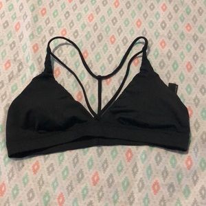 VS black sports bra